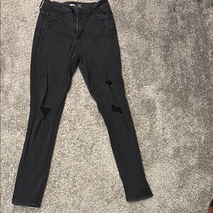 Women's Black Distressed Jeans